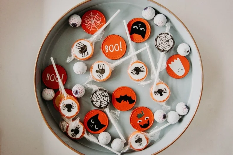 Halloween on a Budget: Saving with Homemade Decorations in the UK