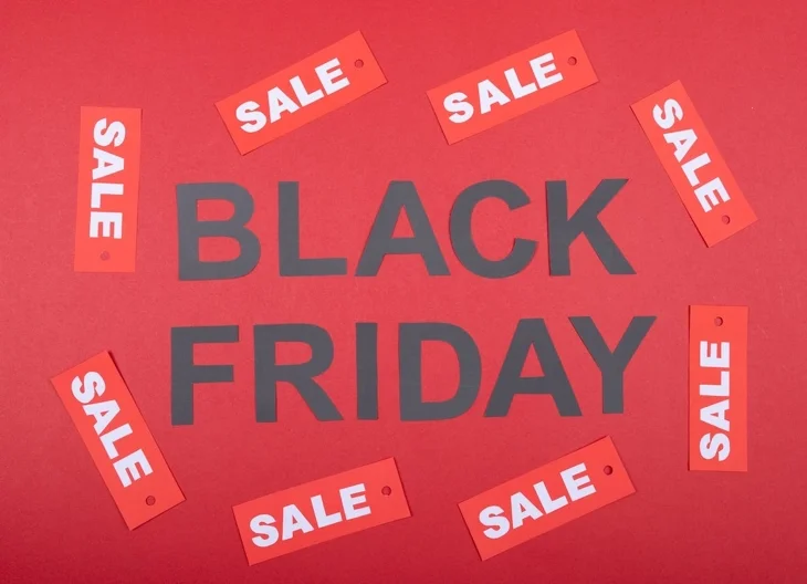 Black Friday vs. Cyber Monday: Melyik napot válasszuk a legjobb ajánlatokért?